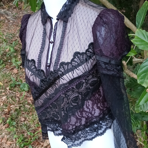 '80s vintage Gothic meets Victorian sexy top XS - Picture 5 of 8